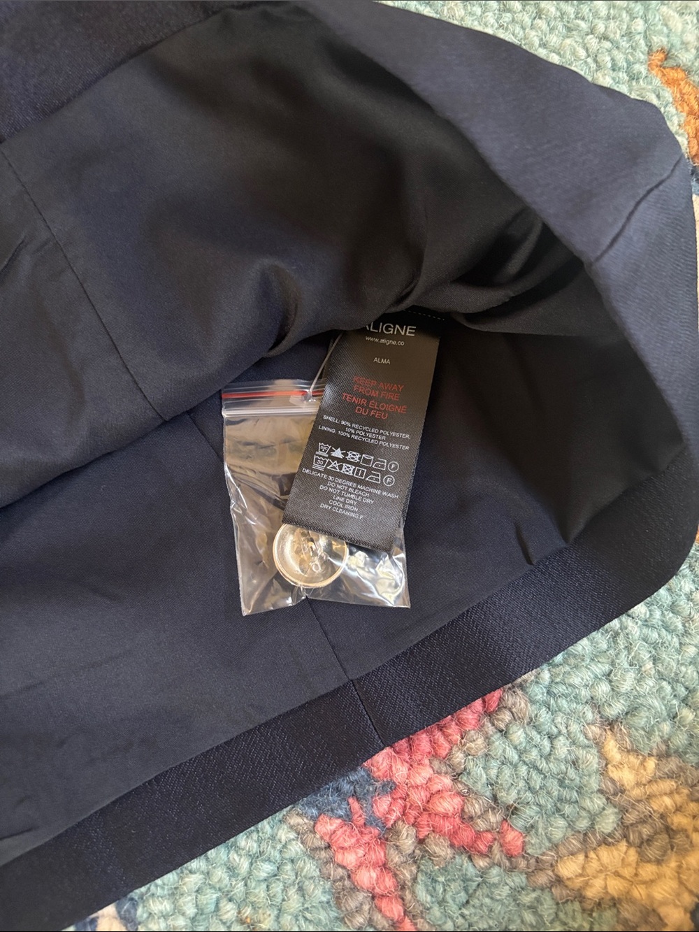 NWT ALIGNE ALMA SLEEVELESS SATIN TOP NAVY - Picture 2 of 5